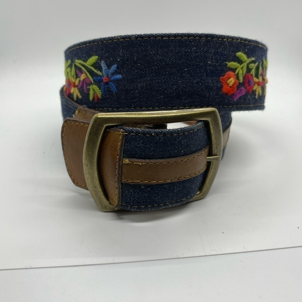Embroidered denim blue Floral Belt  Hand Stitched In Bloom size 34‌‌‌‌‌‌‌‌‌‌‌‌‌ - Picture 2 of 6